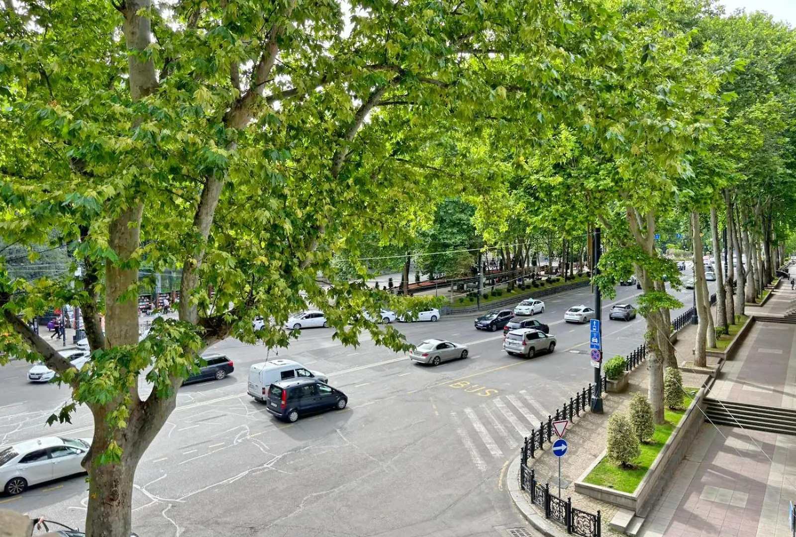 One Rustaveli Suites 1Br With 3 Balconies تبليسي 0*,  جورجيا