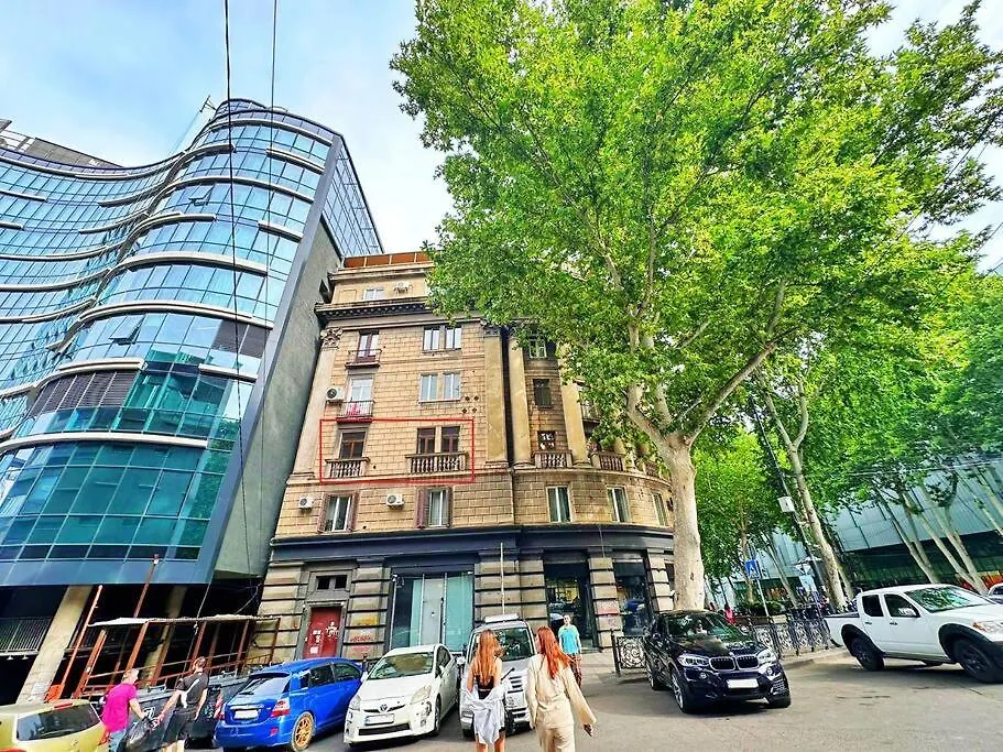 شقة One Rustaveli Suites 1Br With 3 Balconies تبليسي
