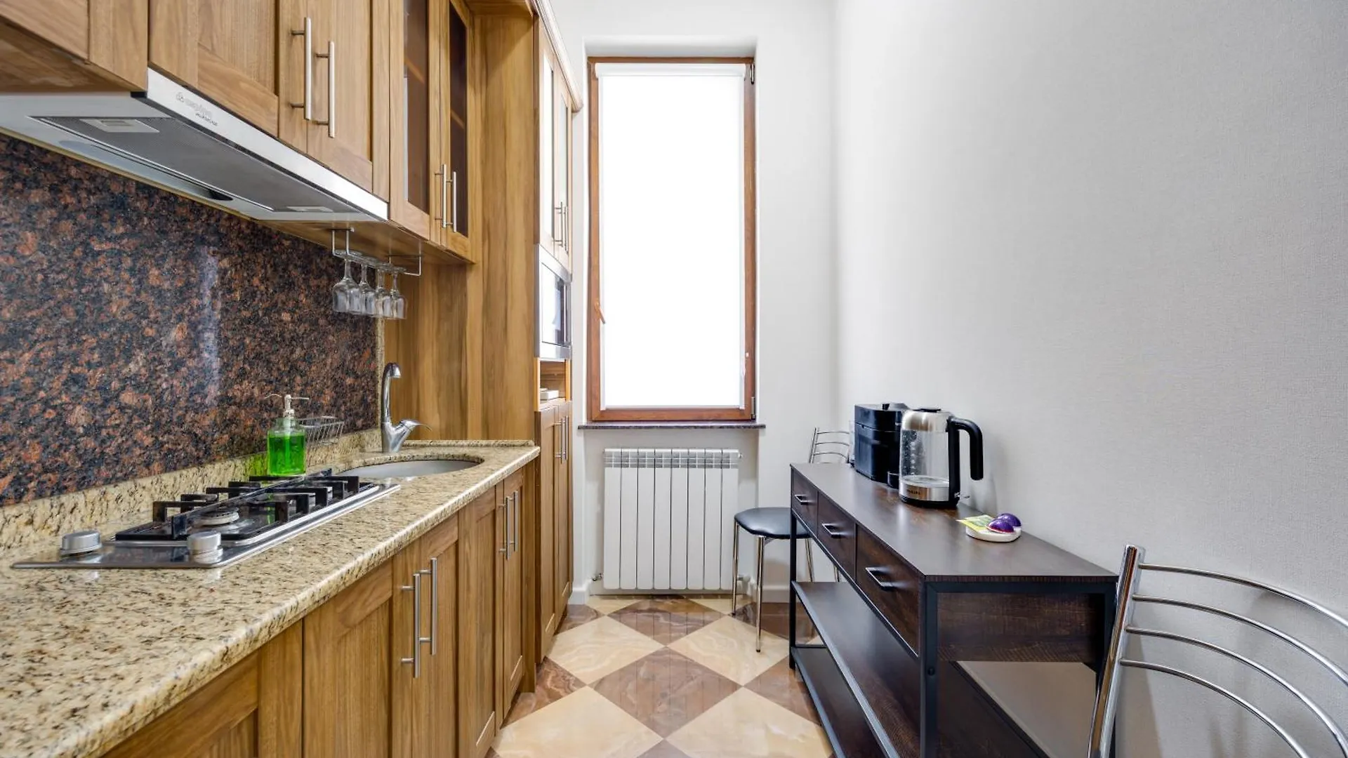 شقة One Rustaveli Suites 1Br With 3 Balconies تبليسي